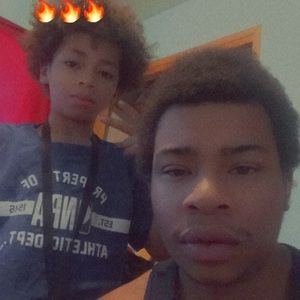 Meet your Posher, Javon